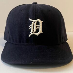 New Era Detroit Tigers Baseball Cap 7 1/4 *authentic* Used
